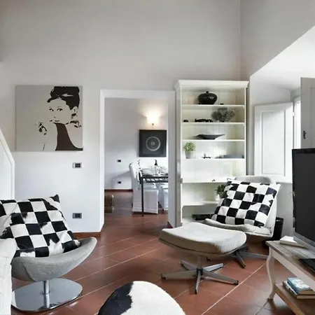 Rondinelli Apartment